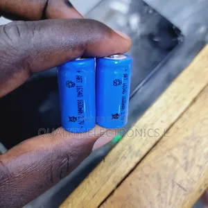 16340 Rechargeable Batteries (3.7V / CR123A Equivalent)