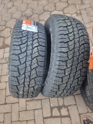 Land Cruiser Tires - Size 17 (RX, TX, Pick Up)