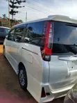 Toyota Noah 2.0 AWD 8 Seater 2016 White - 2