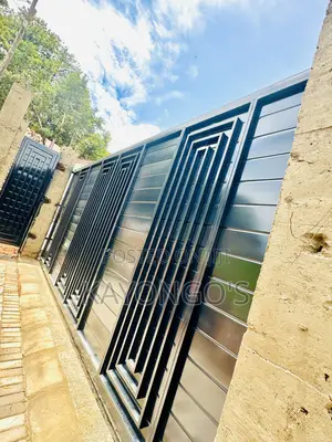 Megfin Automatic Sliding Gate - Black Steel