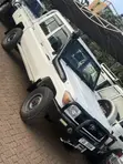 Toyota Land Cruiser 4.0 V6 GL 2015 White - 2