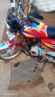 Bajaj Boxer 125 2024 Red - 4