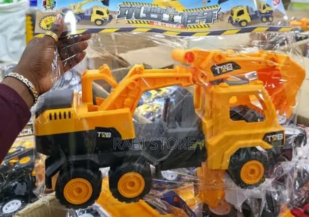 Discovery Toys Construction Engineering Toy Trucks - 1