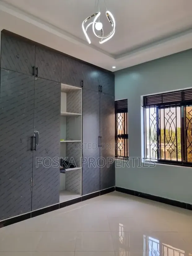 3 Bedroom Apartment for Rent in Muyenga - 1