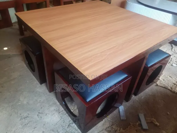 5-in-1 Centre Table with Cube Stools - 1