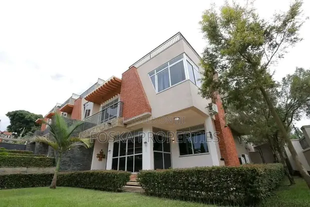3-Bedroom Duplex for Rent in Kololo Estate - 1