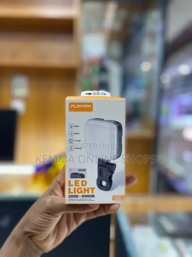 Mini Portable LED Video & Selfie Fill Light - 1