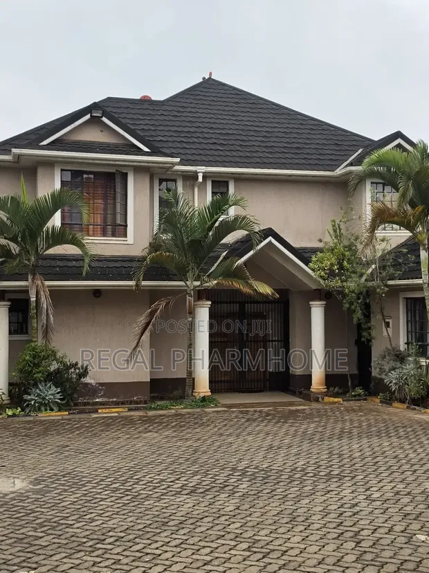4 Bedroom Duplex for Rent in Kololo - 1