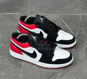 Nike Air Jordan 1 Sneakers