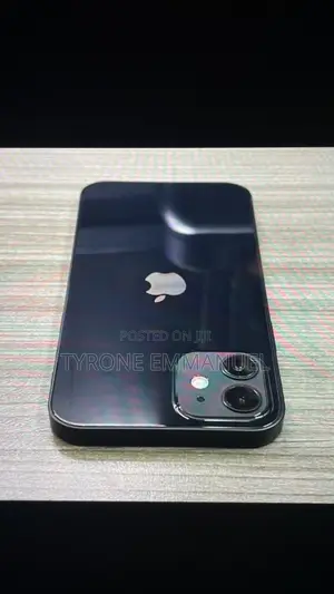 Apple iPhone 12 64GB Black