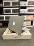 Apple MacBook Air 2017 13.3" Core i5 8GB RAM 128GB SSD - 1