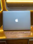 Apple MacBook Air 2017 13.3" 8GB RAM 256GB SSD - 5