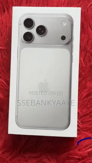 New Apple iPhone 18 Pro Max 1TB White