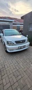 Toyota Harrier 2.2 16V 1999 White - 2