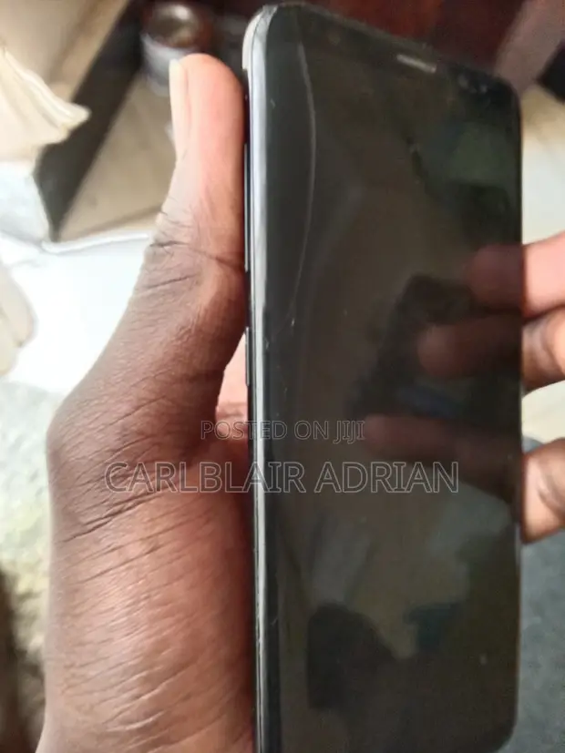 Samsung Galaxy S8 64GB Black - 1