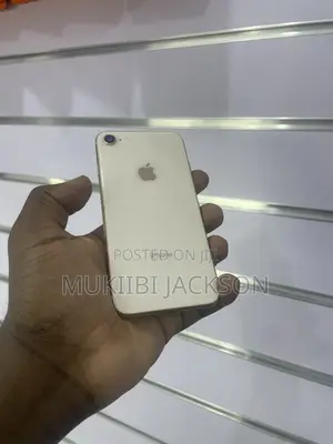 Apple iPhone 8 64GB Gold
