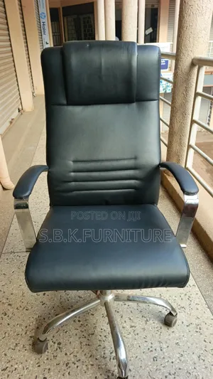 High Back Executive Chair - Used