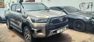 Toyota Hilux 2016 Double Cabin