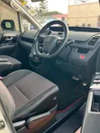 Toyota Noah 2.0 AWD (7 Seater) 2017 White - 2