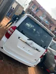 Toyota Noah 2.0 AWD (7 Seater) 2017 White - 4