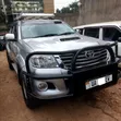 Toyota Hilux 2.5 D-4D 4x4 SRX 2011 Silver - 1