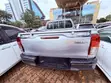 Toyota Hilux 2021 Silver - 2