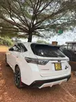 Toyota Harrier 2017 White - 4