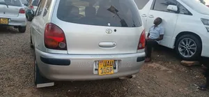 Toyota Corolla Spacio 2000 Silver