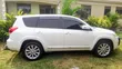 Toyota Vanguard 2010 White - 2