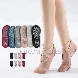 Non-Slip Yoga & Pilates Socks - Footsole Plush
