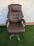 Refurbished Brown Executive Office Chair - 1