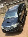 Toyota Hilux 2010 Black - 2