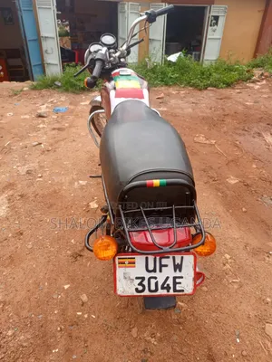 Bajaj Boxer 2023 Red