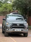 Toyota Hilux 2022 Silver - 2
