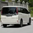 Toyota Noah 2.0 AWD (8 Seater) 2018 White - 2