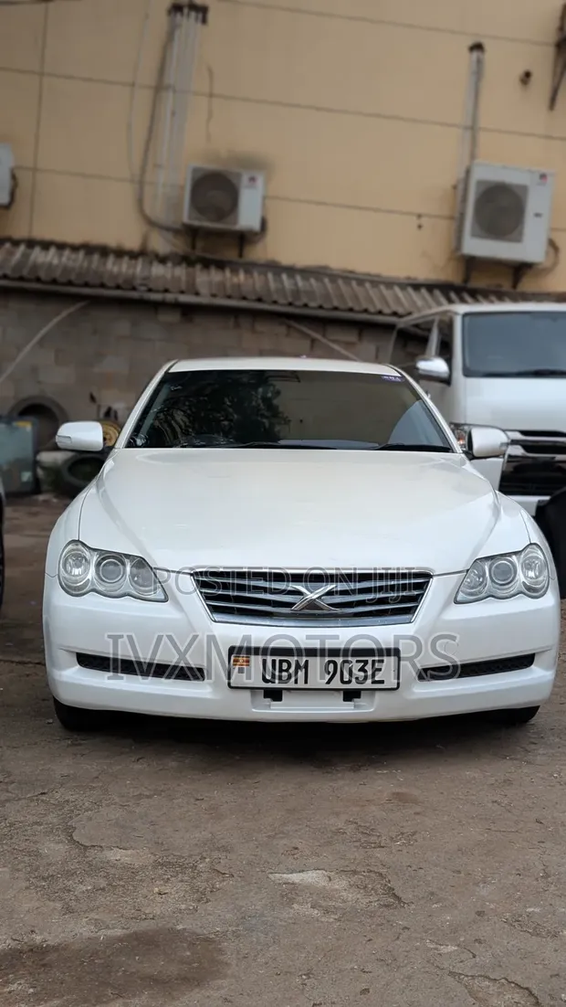 Toyota Mark X 2.5 AWD 2008 White - 1