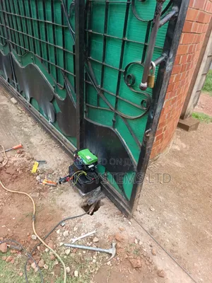 Centurion D5 Smart Evo 500kg Sliding Gate System